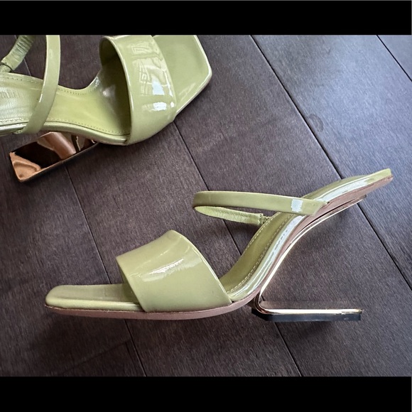 NWT Cult Gaia Rene sandal in Palm, size 37 - Picture 5 of 7